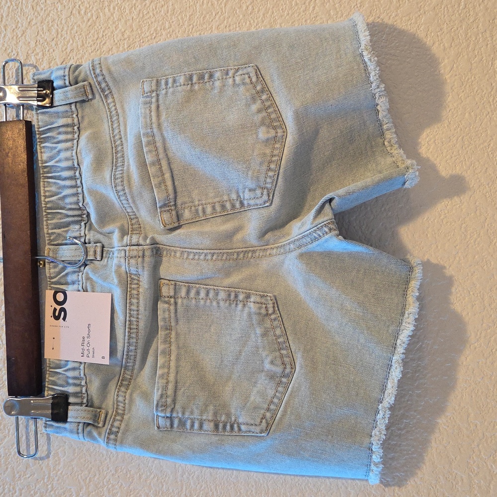 SO Shorts - Picture 2 of 7